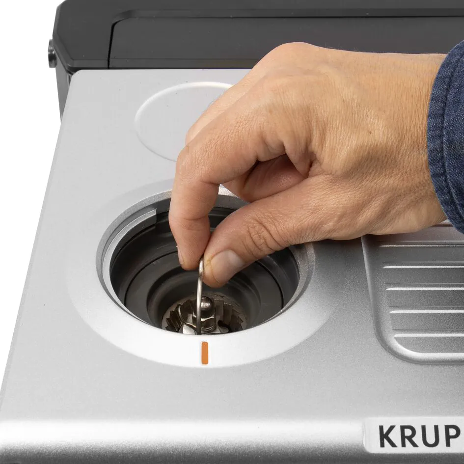 Кавоварка ріжкова з кавомолкою KRUPS Precision+ XP804T10