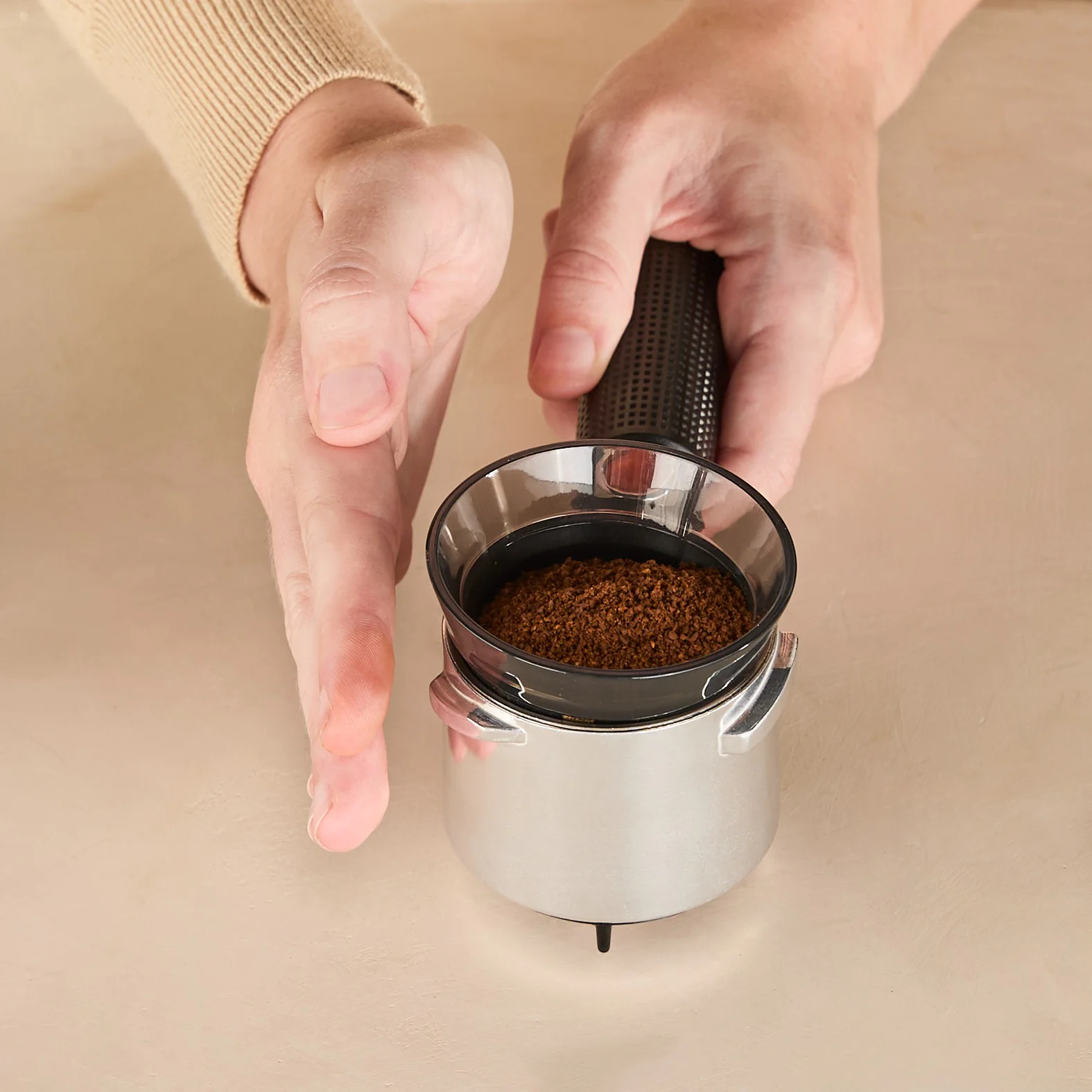 Ріжкова кавоварка KRUPS Virtuoso+ Tamping System XP499EE0